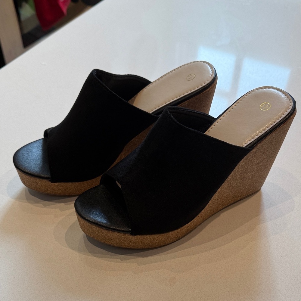 Platform Wedge Sandals, Slip On, Lightweight, Black, Size 41, 8.5